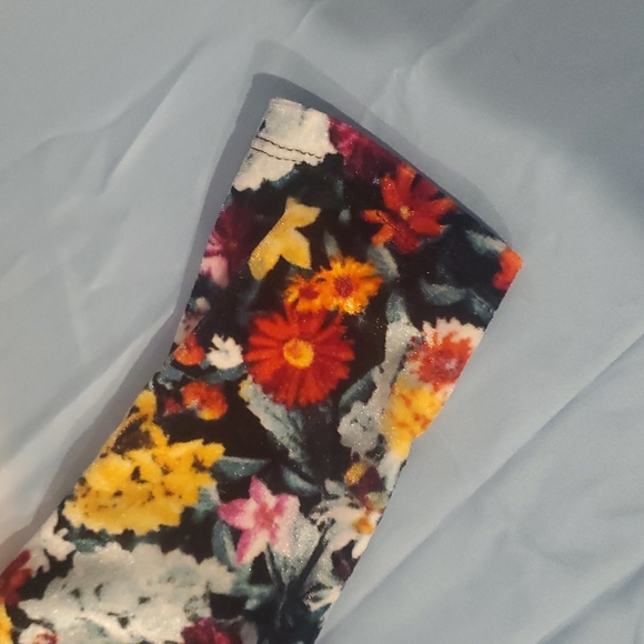 Dress - Picture 5 of 7